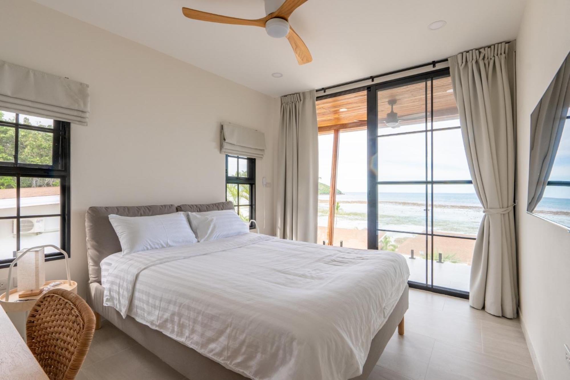 Fishman Beachfront Villa
